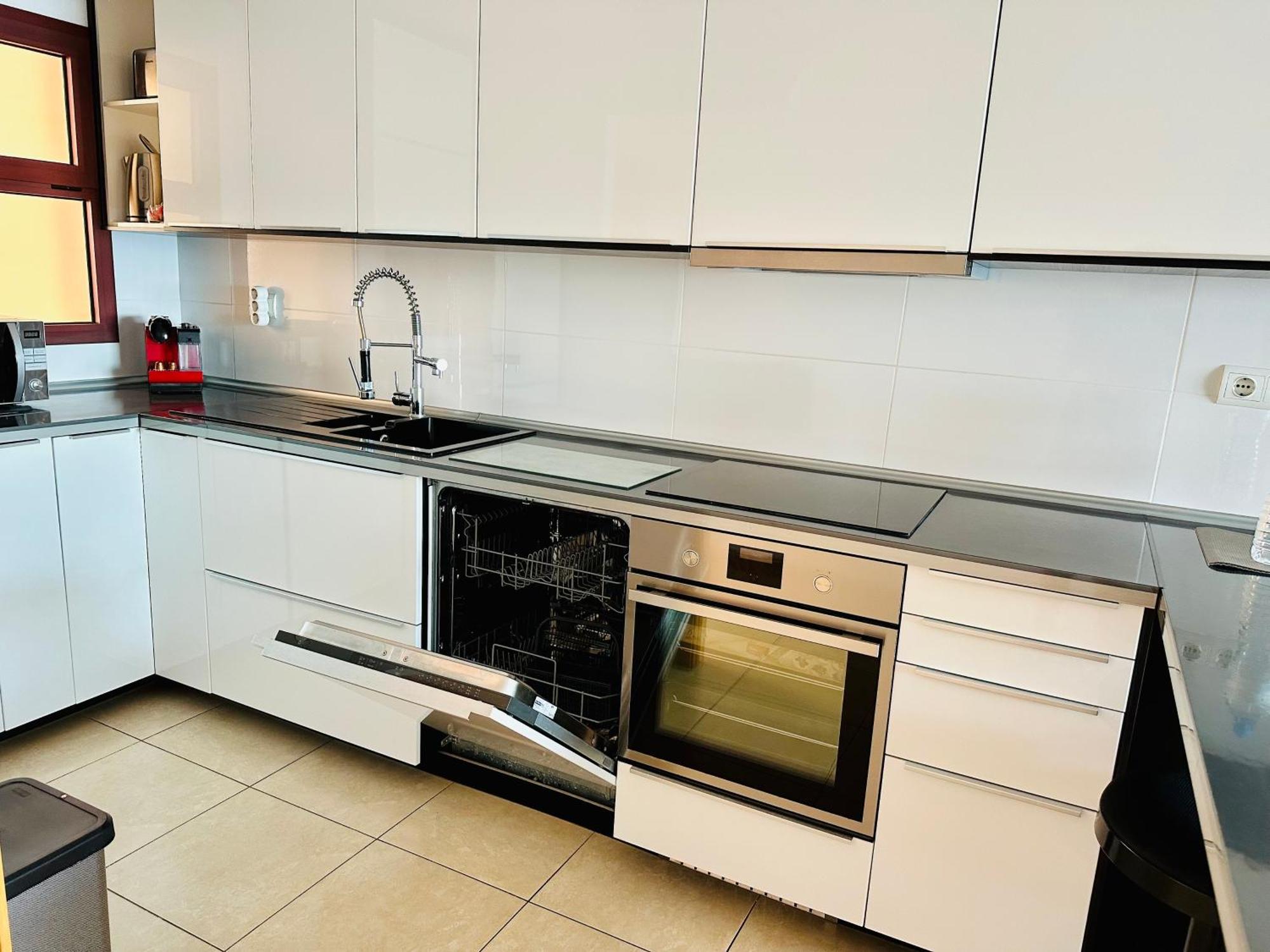 Su Eminencia - Sea View Apartment With Modern Comforts Playa Del Cura  Exteriör bild