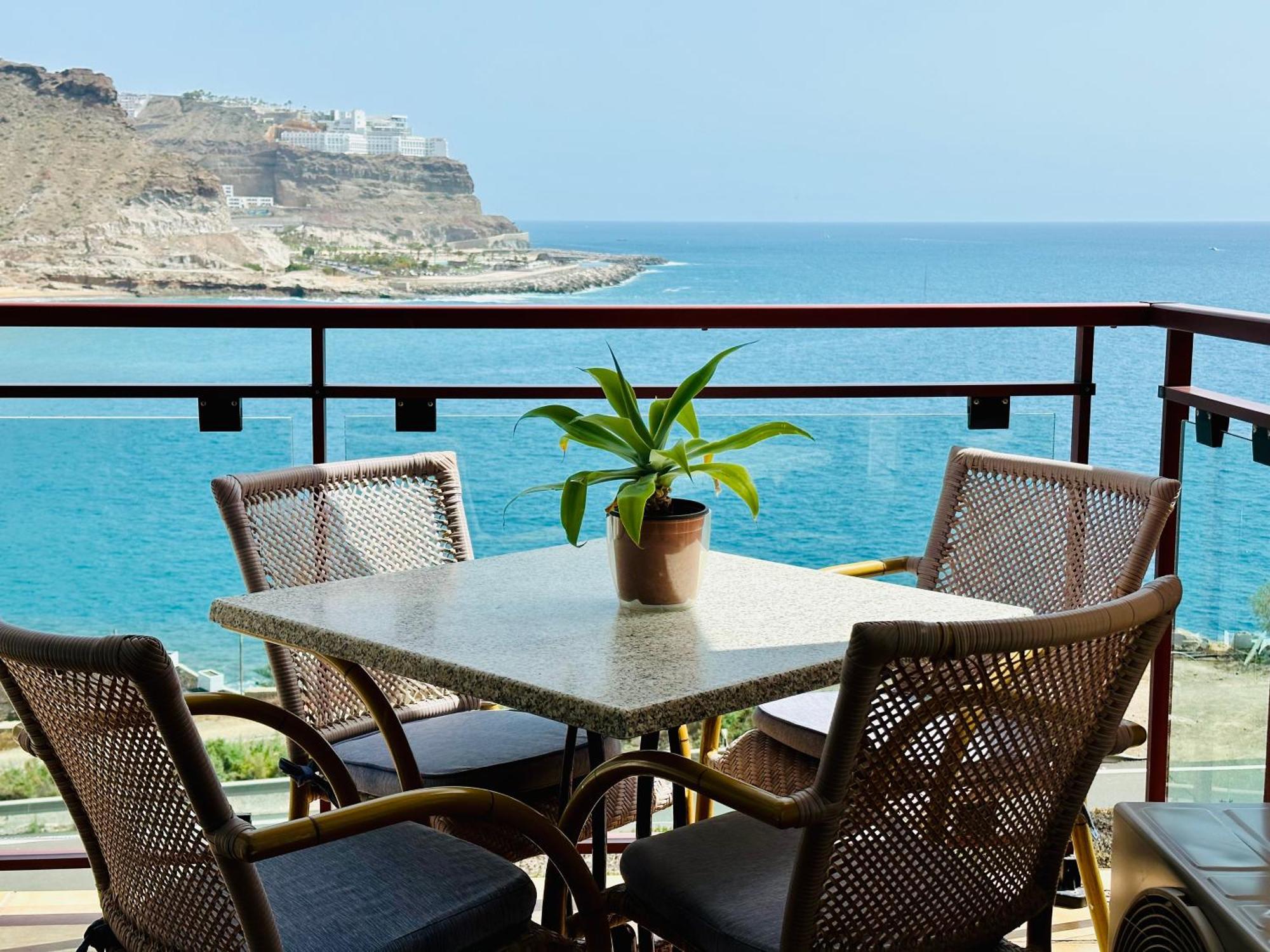 Su Eminencia - Sea View Apartment With Modern Comforts Playa Del Cura  Exteriör bild